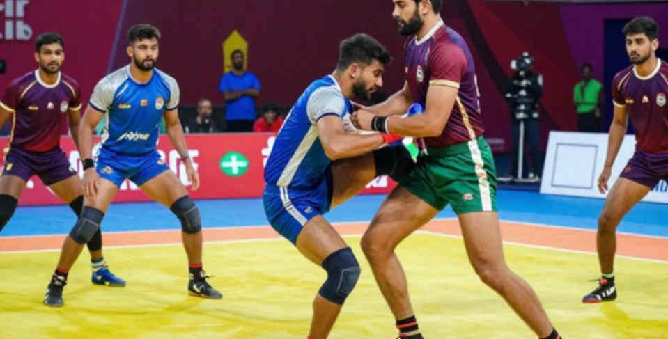 চৌদ্দ বছর পর চতুর্থ দরজা: মাইনক্রাফটের 'দ্য সিফট' আর একটি তারিখের হিসাবের খাতা